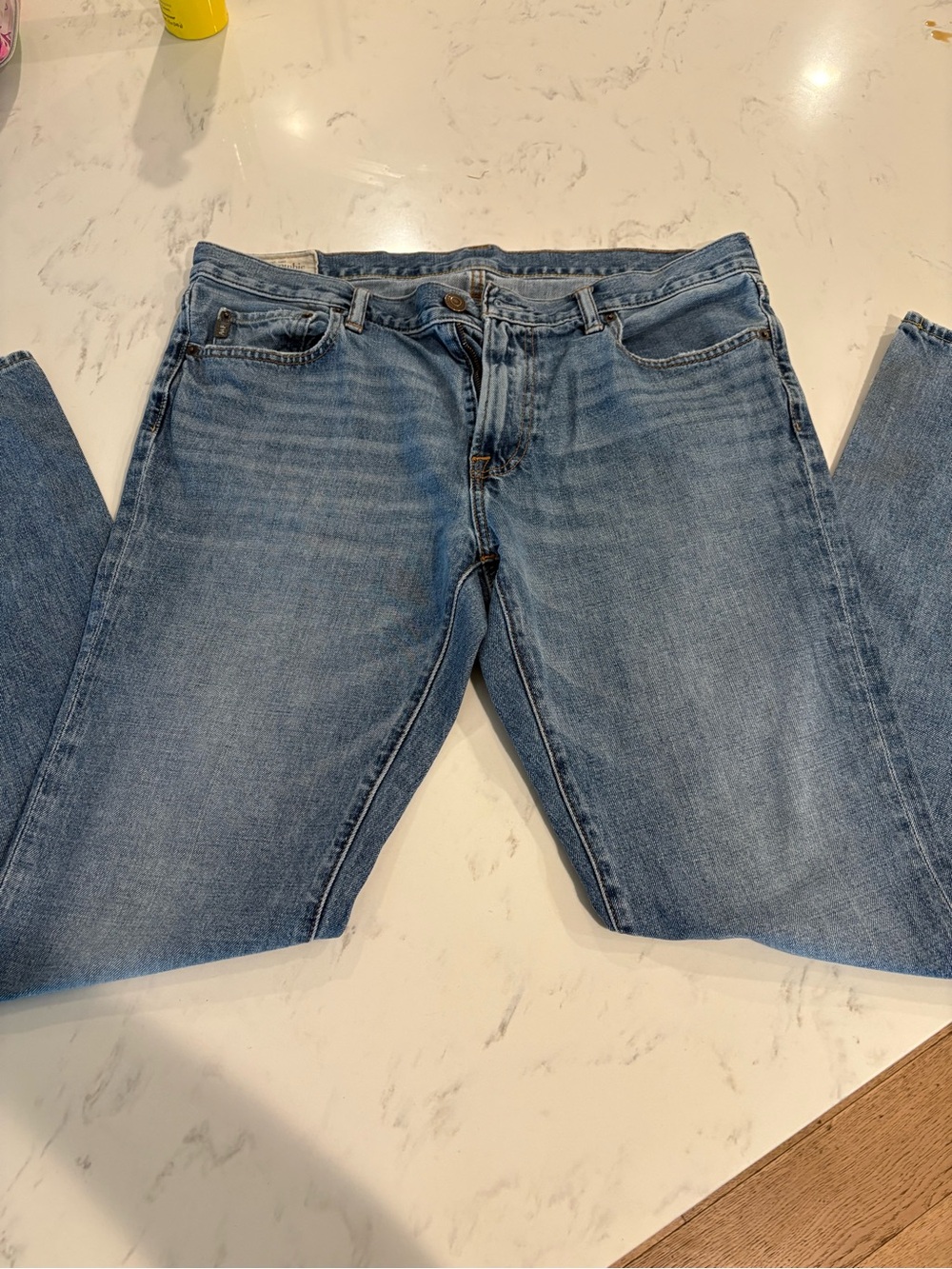 Abercrombie & Fitch Classic Straight Fit
